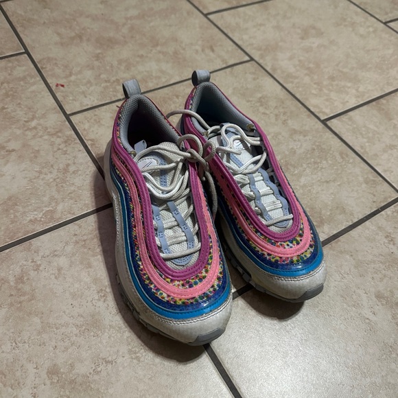 blue and pink air max 97